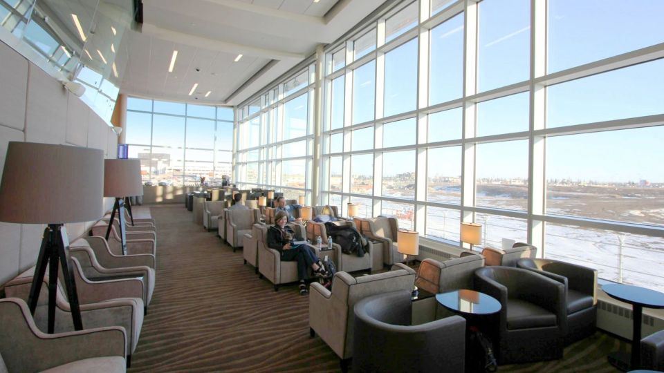 Edmonton International Airport (YEG): Premium Lounge Entry - Entry Requirements
