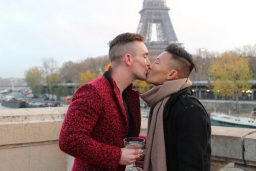 Eiffel Tower Proposal Lgbtqia / 1h Photographer - Last Words