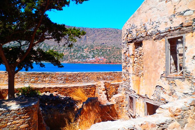 Elounda: Spinalonga Prof. Guided Boat Tour W/ BBQ Swimming - Maximum Traveler Information