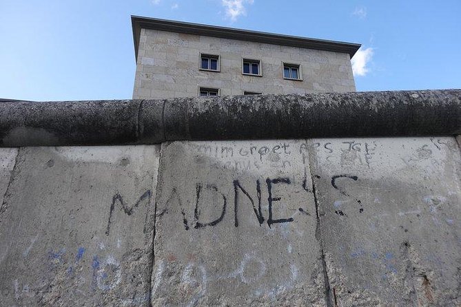 Explore The Berlin Wall: Cold War Berlin and Behind the Berlin Wall - Highlights: Cold War Landmarks