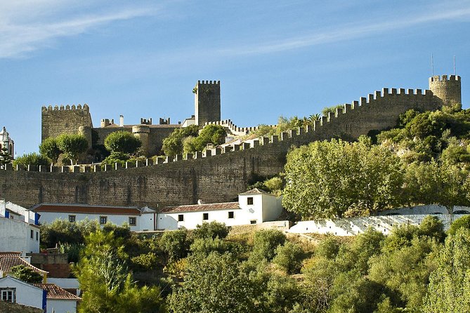 Fátima, Batalha, Nazaré and Óbidos Private Tour - Common questions