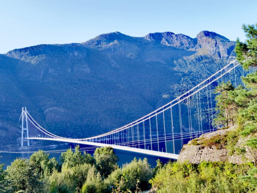 Flexible Tour to Hardangerfjord, Vøringsfossen, or the Glacier - Common questions