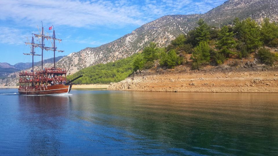From Alanya: Green Canyon Day Trip With Lunch and Boat Ride - Lunch at Lakeside Restaurant