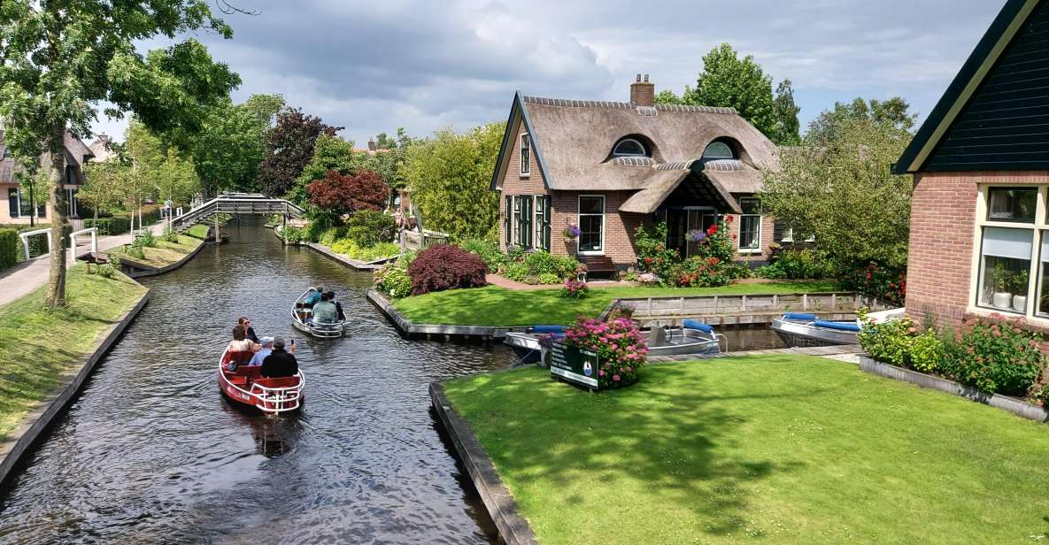 From Amsterdam: Giethoorn Small Group Tour With Boat Ride - Boat Ride Along Canals