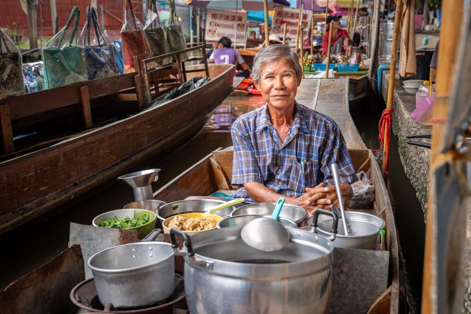 From Bangkok: Railway & Damnoen Saduak Floating Market Tour - Tour Itinerary