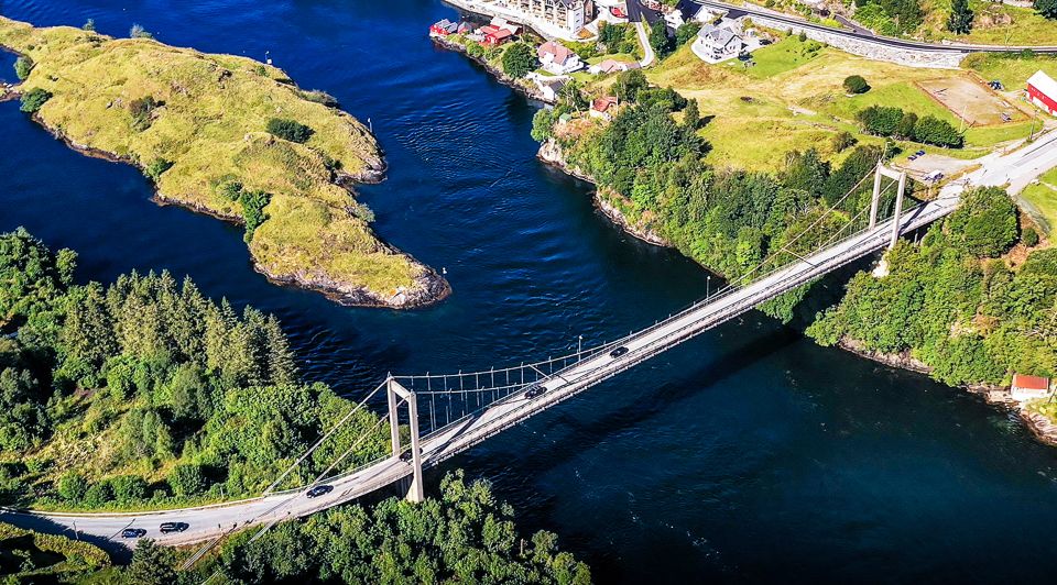 From Bergen: Sightseeing Fjord Cruise to Alversund Strait - Meeting Point