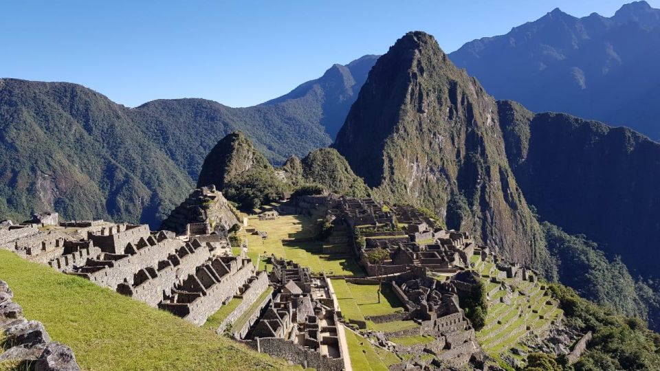 From Cusco Machu Picchu Experience the Vistadome Train - Common questions