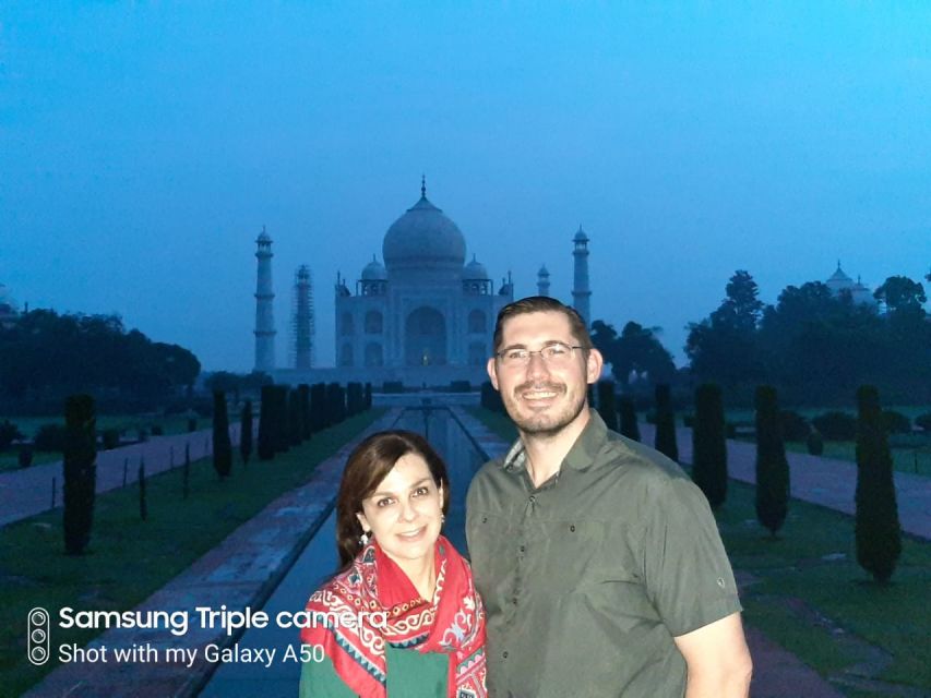 From Delhi: Taj Mahal Day Trip by Car With Guide - Location and Directions