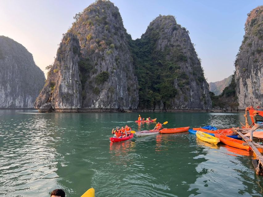 From Hanoi: Cat Ba Island 2-Day Trip With Homestay and Meals - Meal Highlights