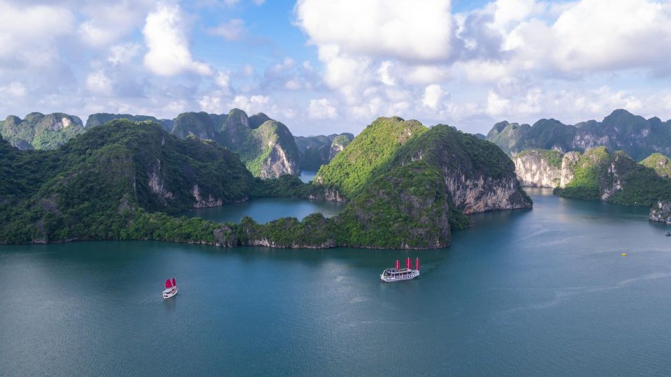 From Hanoi: Ha Long Bay and Bai Tu Long Bay Luxury Boat Tour - Visitor Recommendations