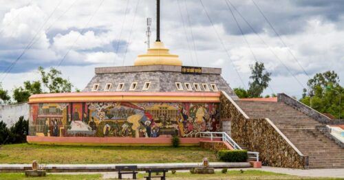 From Hue: Demilitarized Zone Day Trip With Lunch - Vinh Moc Tunnels and Quang Tri Citadel