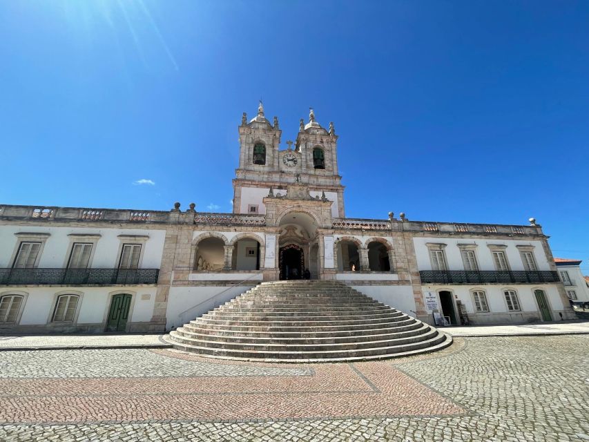 From Lisbon: Fátima, Batalha, Nazaré and Óbidos - Exploring Batalha Monastery