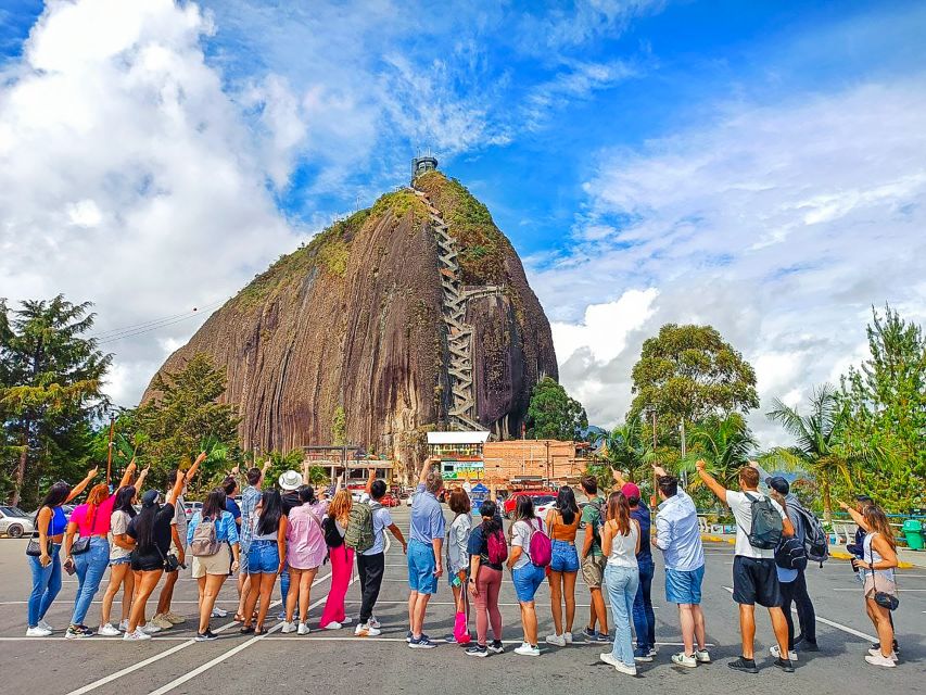 From Medellin: Guatape El Peñol With Boat, Breakfast & Lunch - Optional Pickup Information