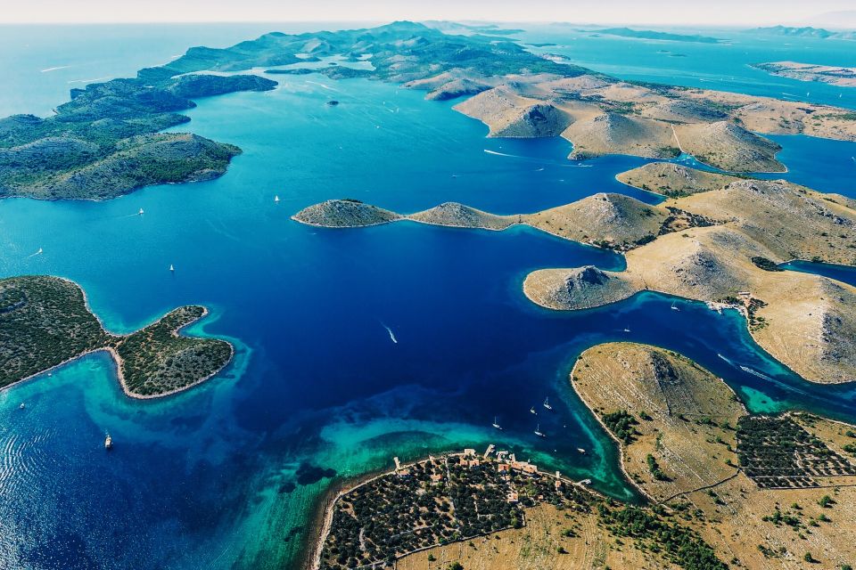 From Sinj: 1.5-Hour Private Flight Over Kornati & ŠIbenik - Common questions