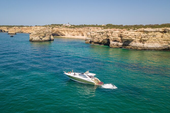 Full-Day Private Cruise in the Algarve Coast by Luxury Yacht - Common questions