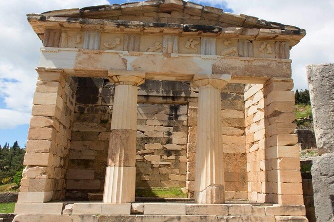 Full-Day Private Tour in Mystical Delphi and Arachova - Common questions