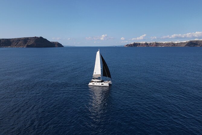 Full-Day Private Tour in Santorini by Luxury Catamaran