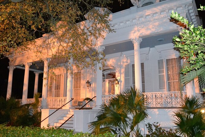 Garden District and Lafayette Cemetery Guided Walking Tour - Last Words