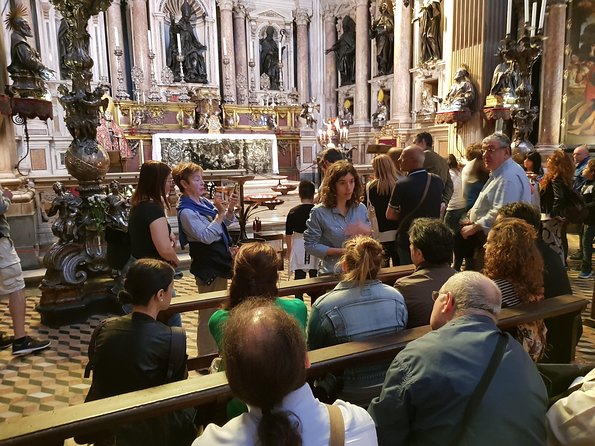 Guide Tour in Naples Downtown With an Art Expert - Common questions