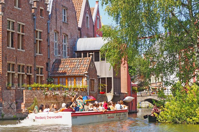 Guided Boat Trip in Medieval Ghent - Common questions