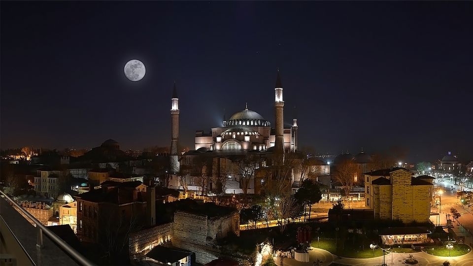 Hagia Sophia Tour: In the Footsteps of Stories - Common questions