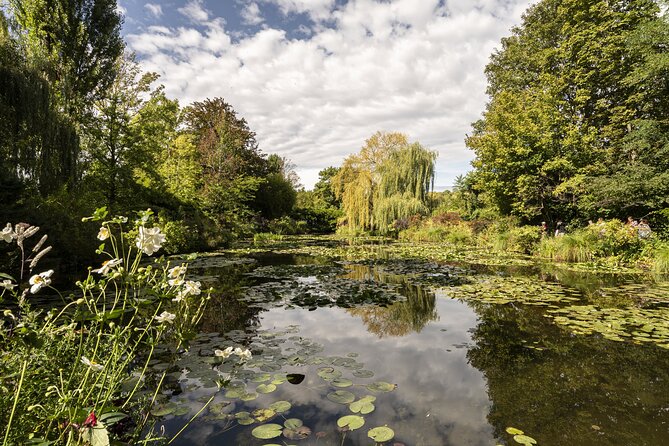 Half Day Trip Giverny Monets Gardens at Your Leisure From Paris - Common questions