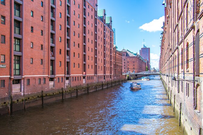 Hamburg Photography Walking Tour With a Local Guide - End Point Location Details