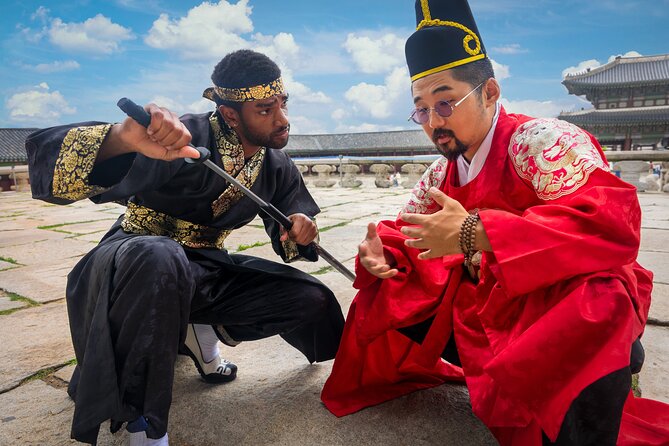 Hanbok Private Photo Tour at Gyeongbokgung Palace - Common questions