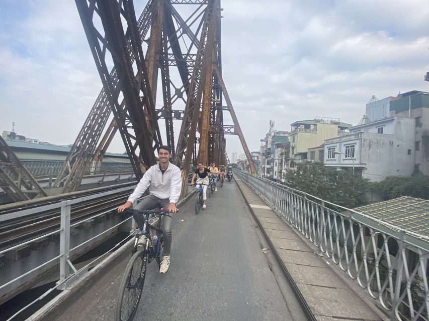Hanoi: Bike Tour Through Hidden Gems and Banana Island - Review Summary