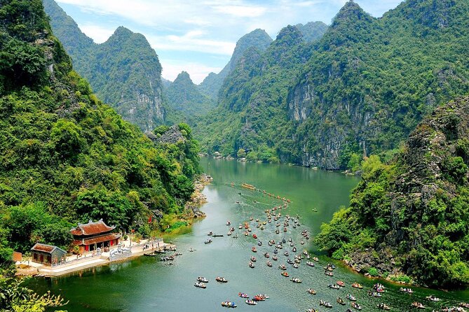 Hanoi to Ninh Binh 1 Day: Trang An - Tam Coc - Mua Cave - Hoa Lu - Last Words