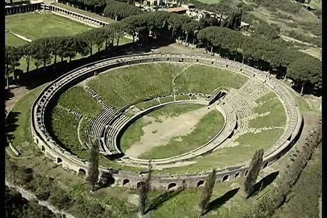 Herculaneum and Pompeii With Guide - Common questions