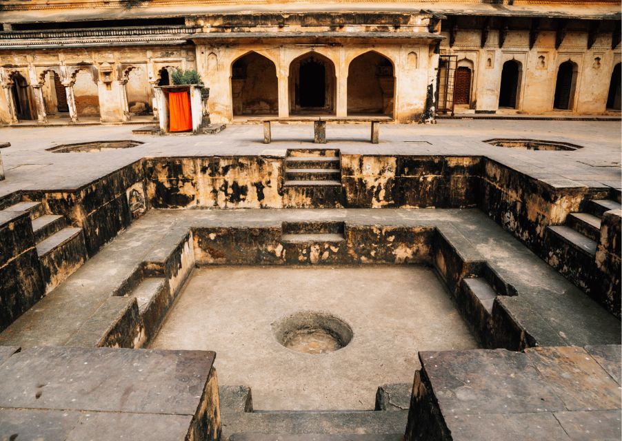 Heritage Orchha Photography Tour 2 Hours Guided Walking Tour - Hidden Lanes and City Exploration