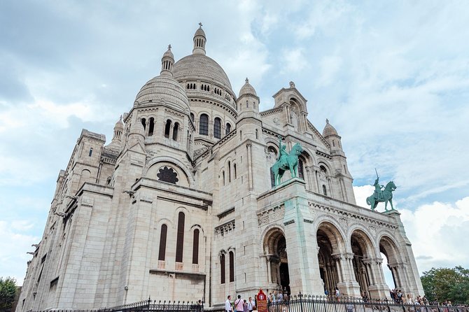 Highlights & Hidden Gems of Montmartre: Private City Tour - Authentic Reviews