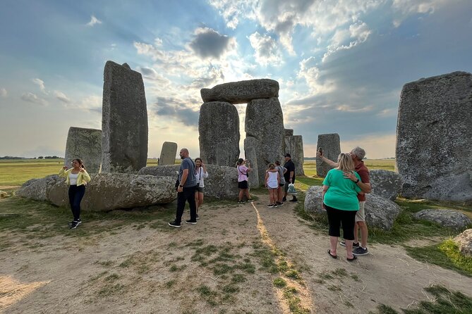 Inner Circle Access of Stonehenge Including Bath and Lacock Day Tour From London - Customer Feedback