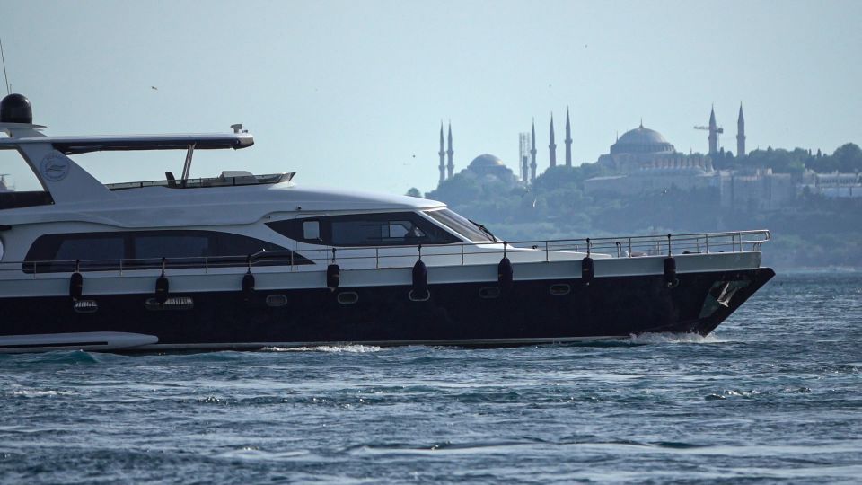 Istanbul: Bosphorus Cruise With Stopover on the Asian Side - Directions