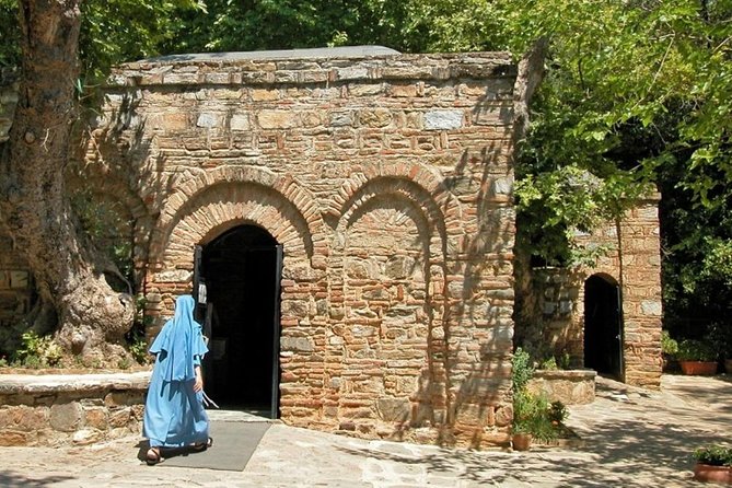 Izmir Shore Excursion: Day Trip to Ephesus and House of Virgin Mary - Tour Guide Experience