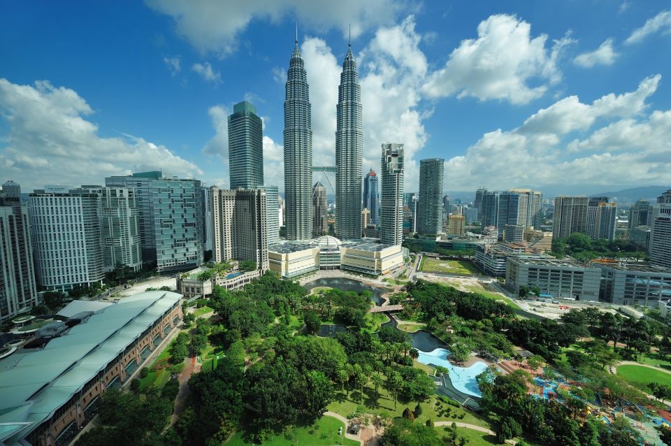 Kuala Lumpur: Full-Day Twin Cities Cultural Tour - Start Time and Meeting Point