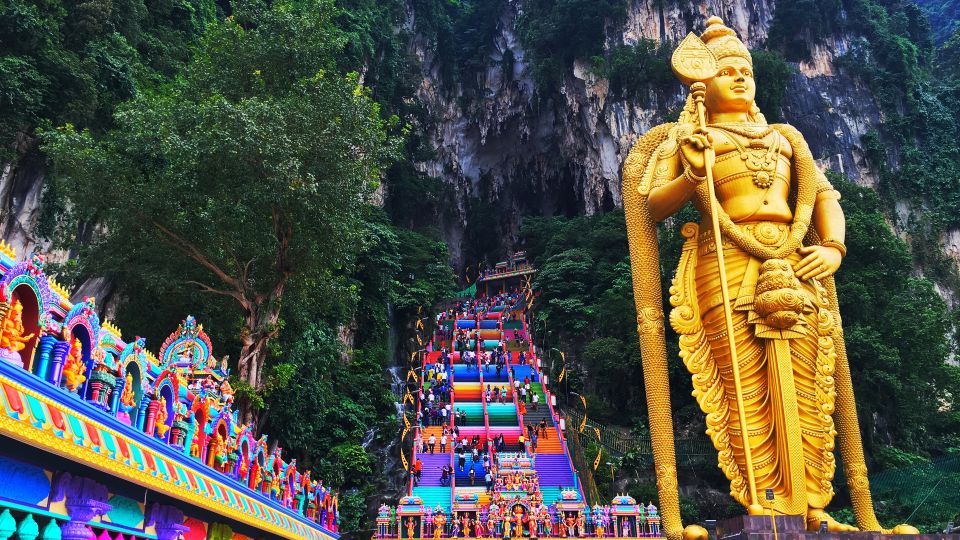 Kuala Lumpur: Private Tour to Genting Highland & Batu Caves - Common questions