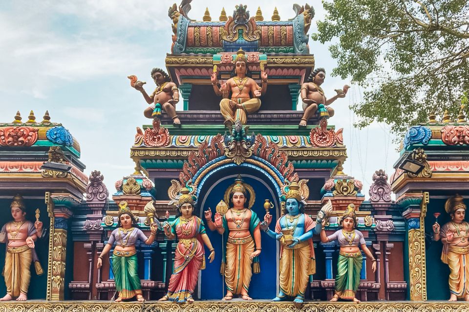 Kuala Lumpur: Suburbs and Batu Caves Half-Day Tour - Last Words