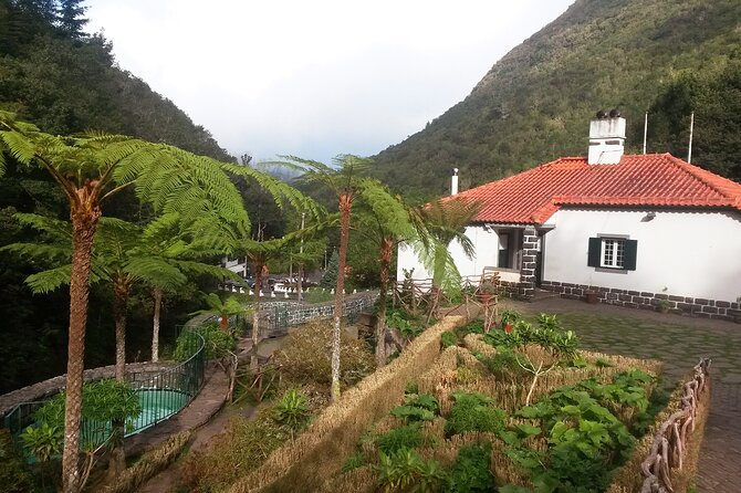 Levada Walk From Ribeiro Frio to Portela - Common questions