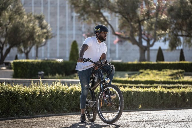 Lisbon: 3h Belém by the Riverside Eletrical Bike Tour - International Reviews and Testimonials