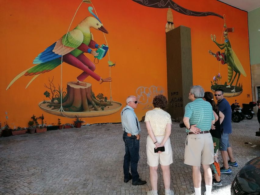 Lisbon Bay Private Street Art Tour - Landmarks and Murals