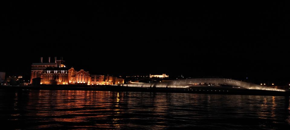 Lisbon: City Boat Cruise Daytime/Sunset/Night With Champagne - Last Words
