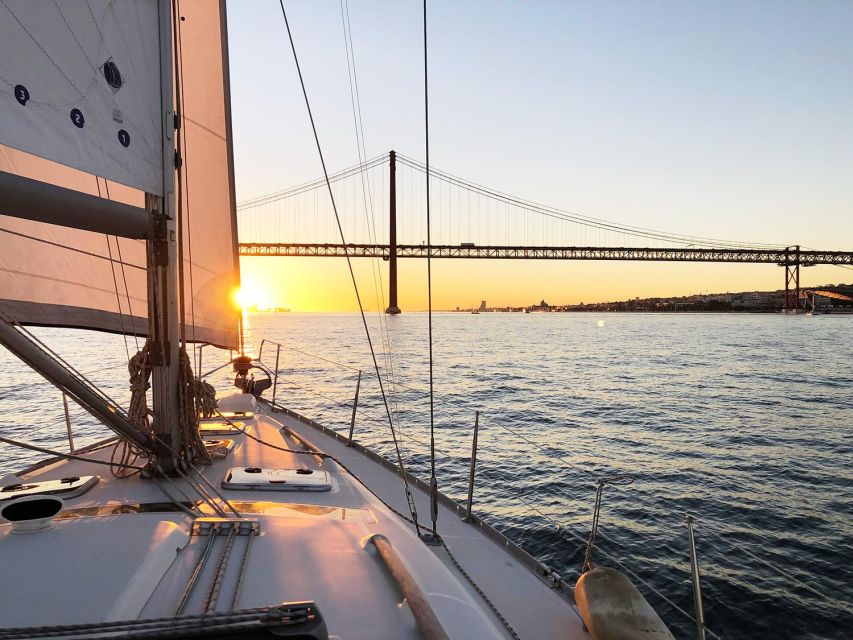 Lisbon: Private Sunset Sailing Tour With Drinks - Common questions