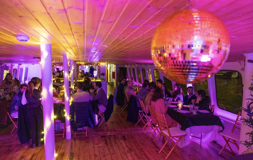 Lisbon: Soirée Rivage - Sunset Cruise With Dinner and Party - Directions and Location Details