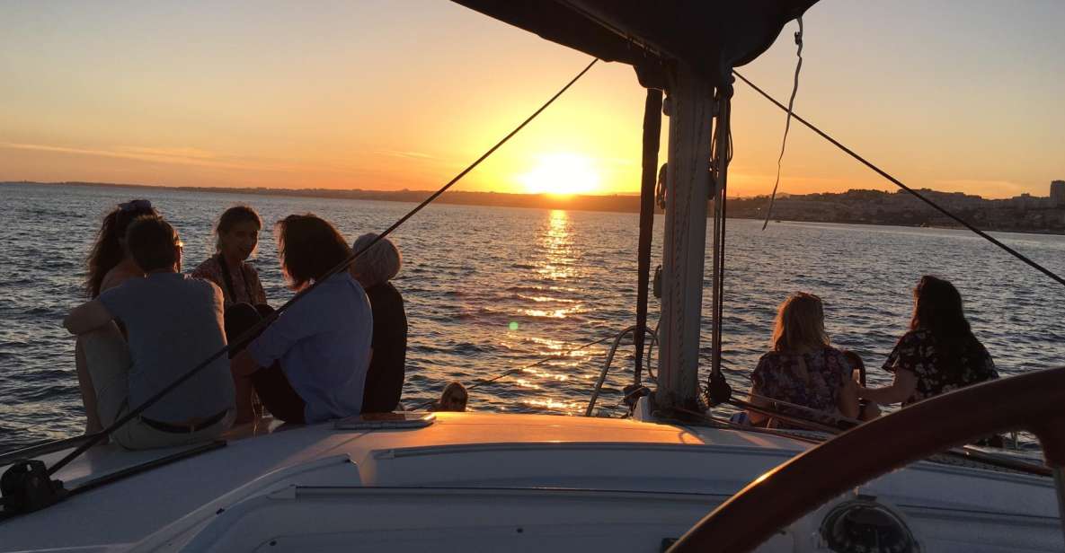 Lisbon: Sunset Catamaran Cruise With Welcome Drink - Booking Information