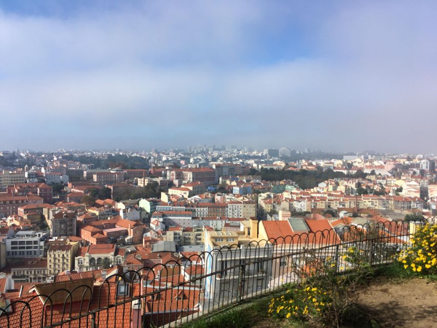 Lisbon: the Old Town Alfama Walking Tour Viewpoints - Common questions