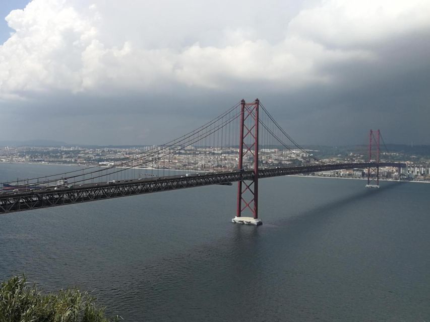 Lisbon: Tile Museum, Bridges, and Tile Workshop Private Tour - Practical Tips and Recommendations