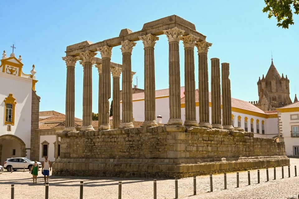 Lisbon: to Algarve, Stop in Évora, or Any City Along the Way - Common questions