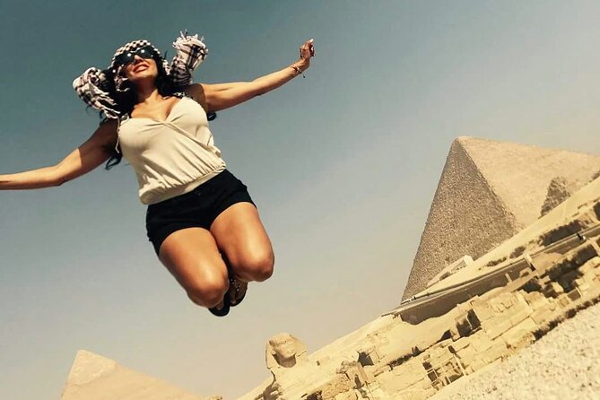 Luxury Private Tour Giza Pyramids ,Egyptian Museum & Bazaars - Customer Reviews